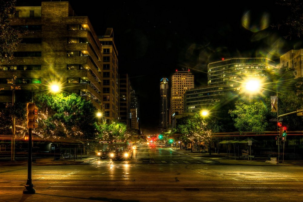 Красивая ночная улица
