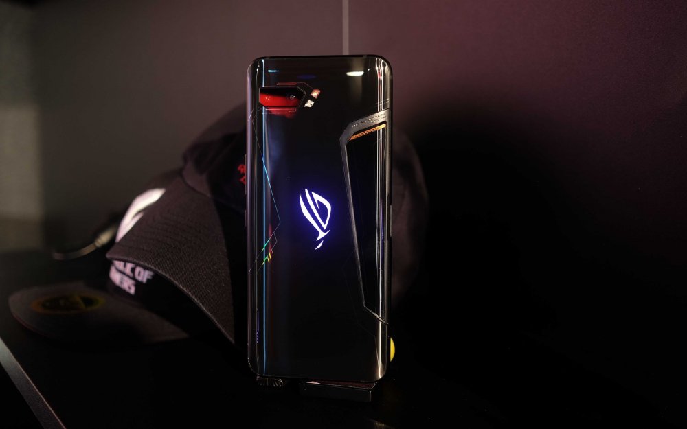 ASUS ROG Phone 3 фулл комплектация