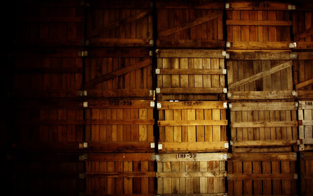 Склад с деревянными ящиками