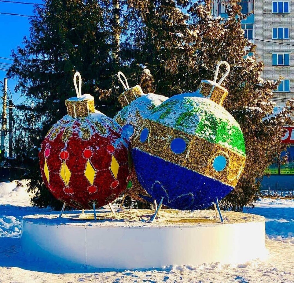 Новогодние арт объекты в городе