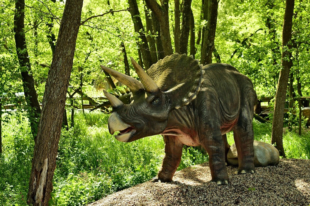 Трир динозавр Трицератопс
