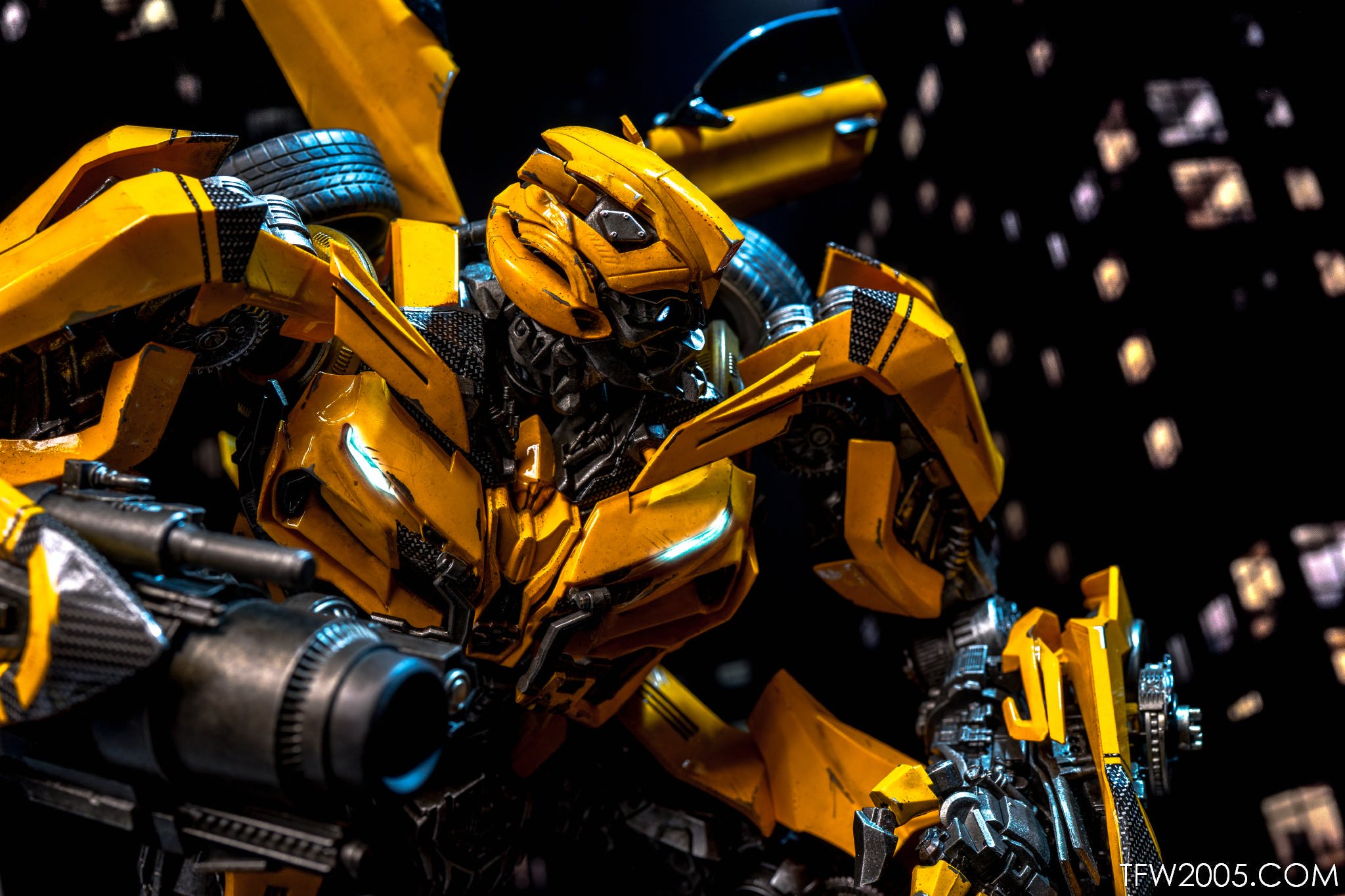 Бамблби. Бамблби 2005. Transformer 3 Bumblebee. Трансформеры Earthrise Бамблби. Молот Бамблби.