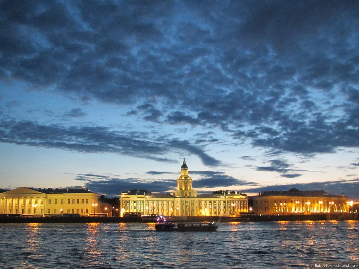 Белые носи. Санкт-Петербург. Белые ночи в Питере. Санкт-Петербург лето белые ночи. Ночной Санкт-Петербург белые ночи.