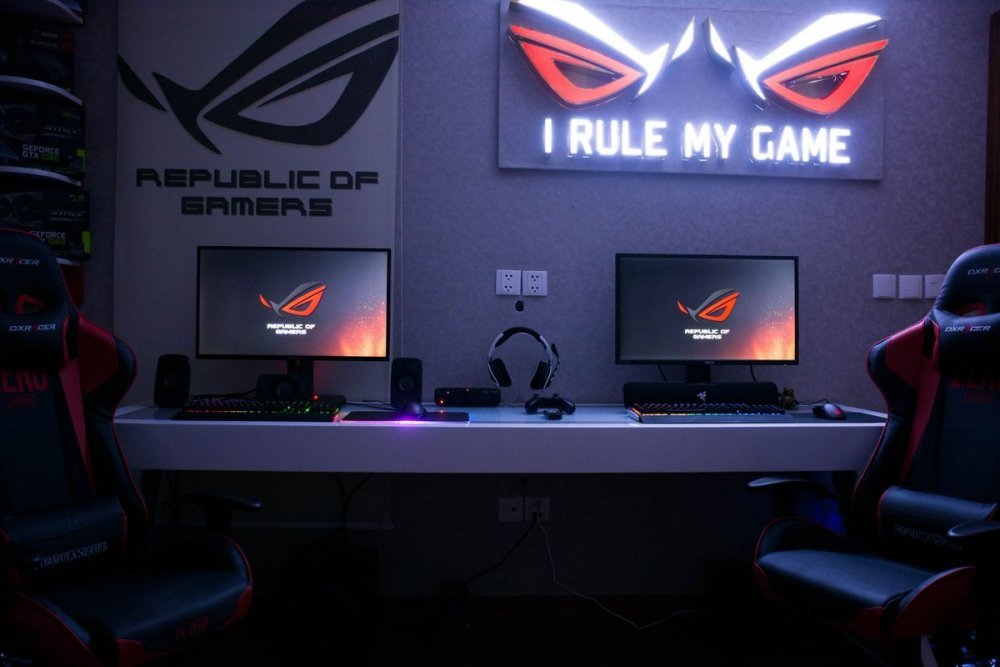 Геймерская комната ASUS ROG