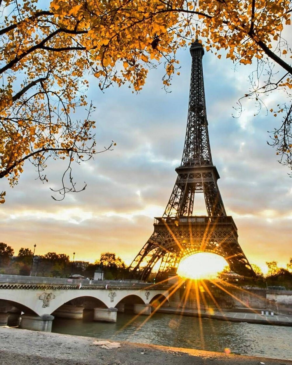 Париж Эйфелева башня красивые