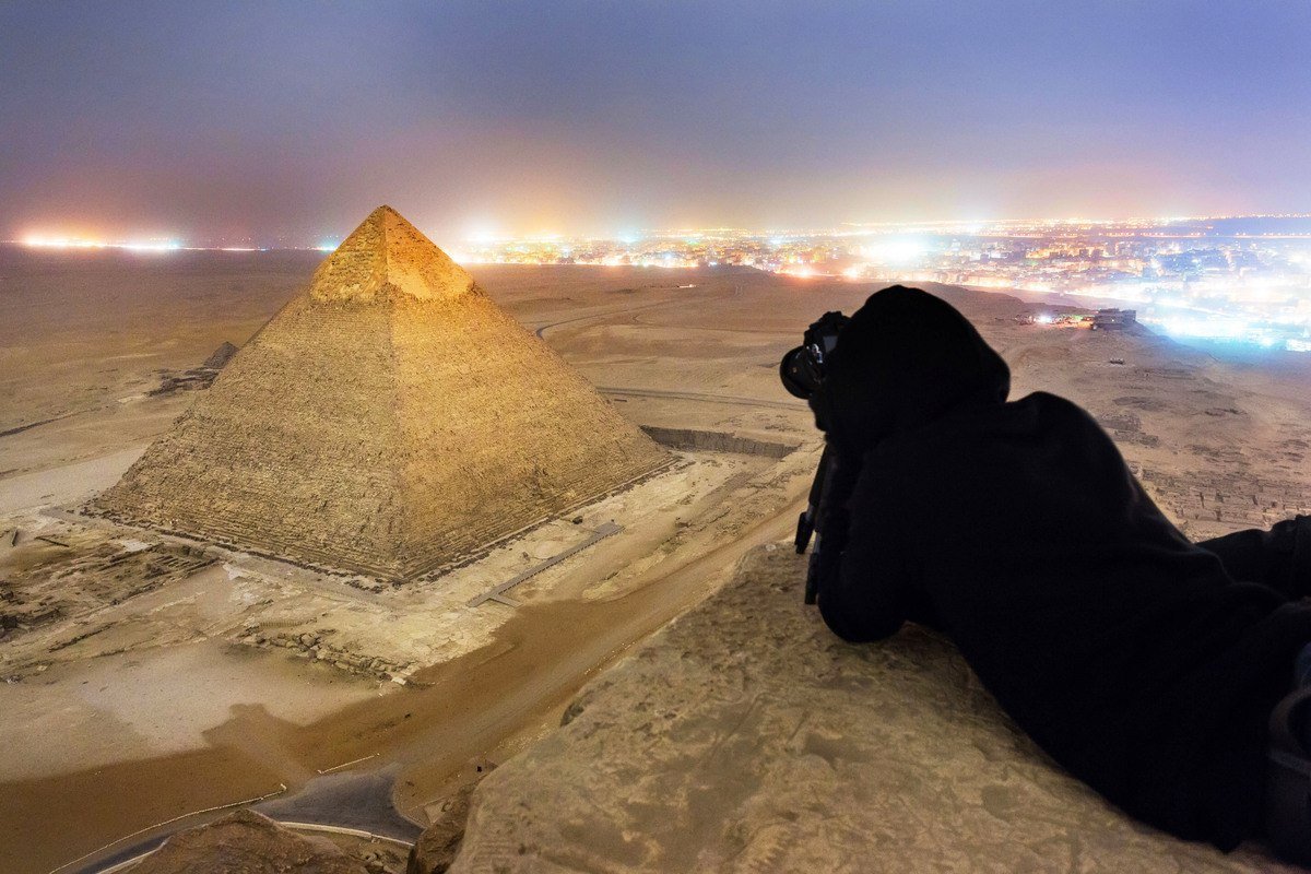 Картинки пирамиды хеопса. Плато Гиза Египет. Египетская пирамида Хеопса. Пирамиды Гизы (Каир). Вершина пирамиды Хеопса.