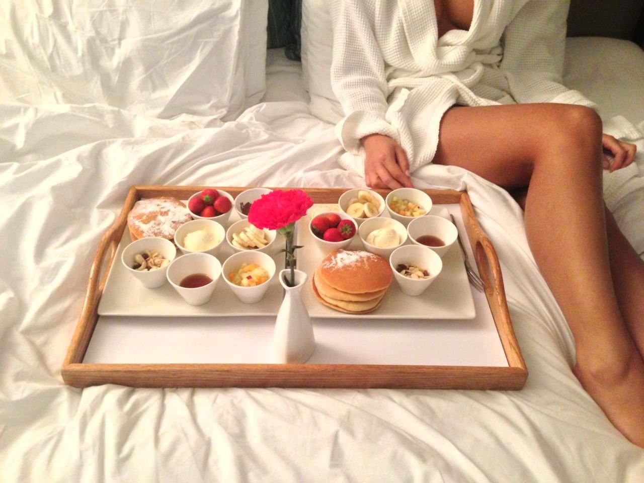 Романтический завтрак в постель