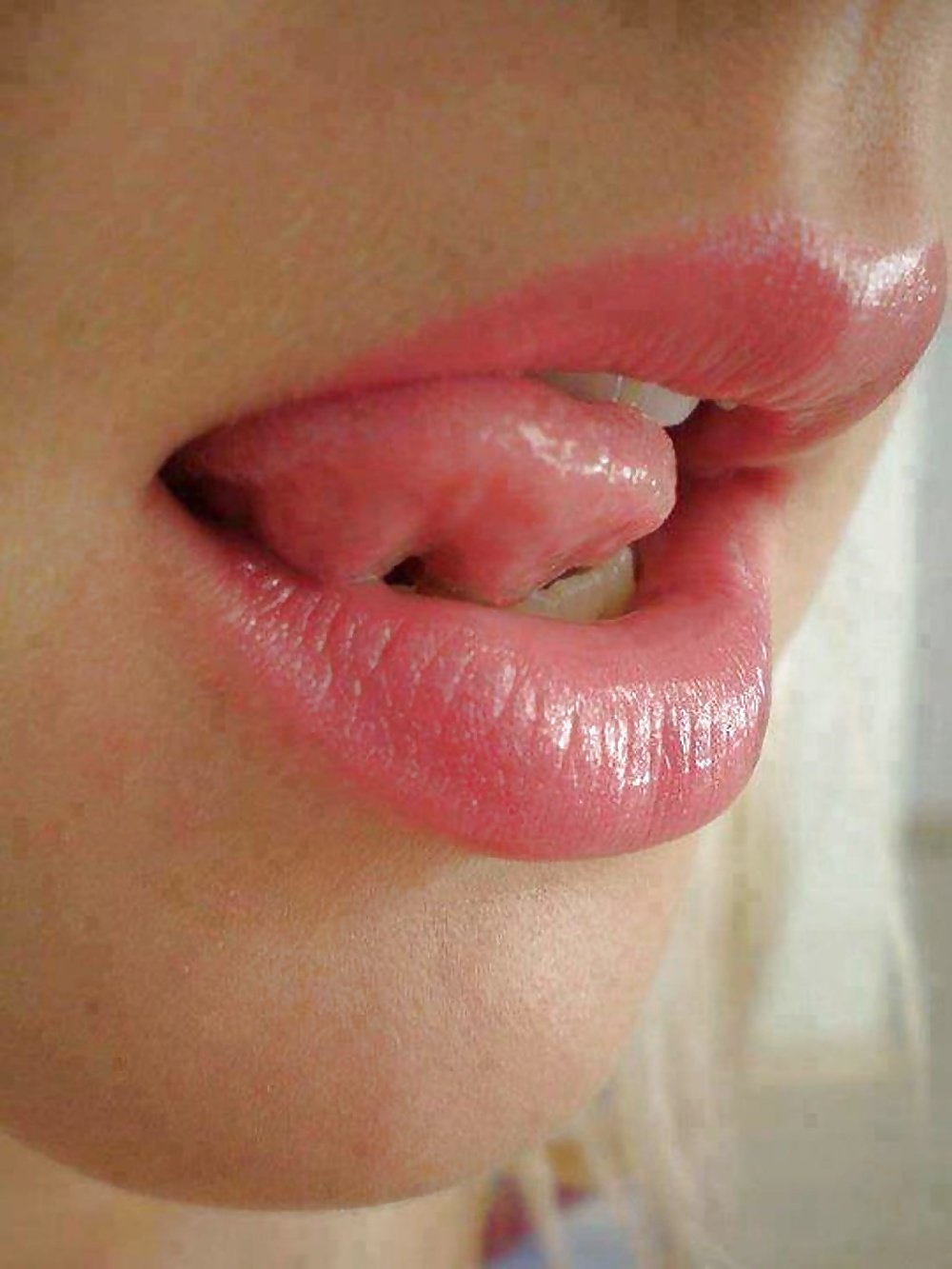 Поцелуй в губы