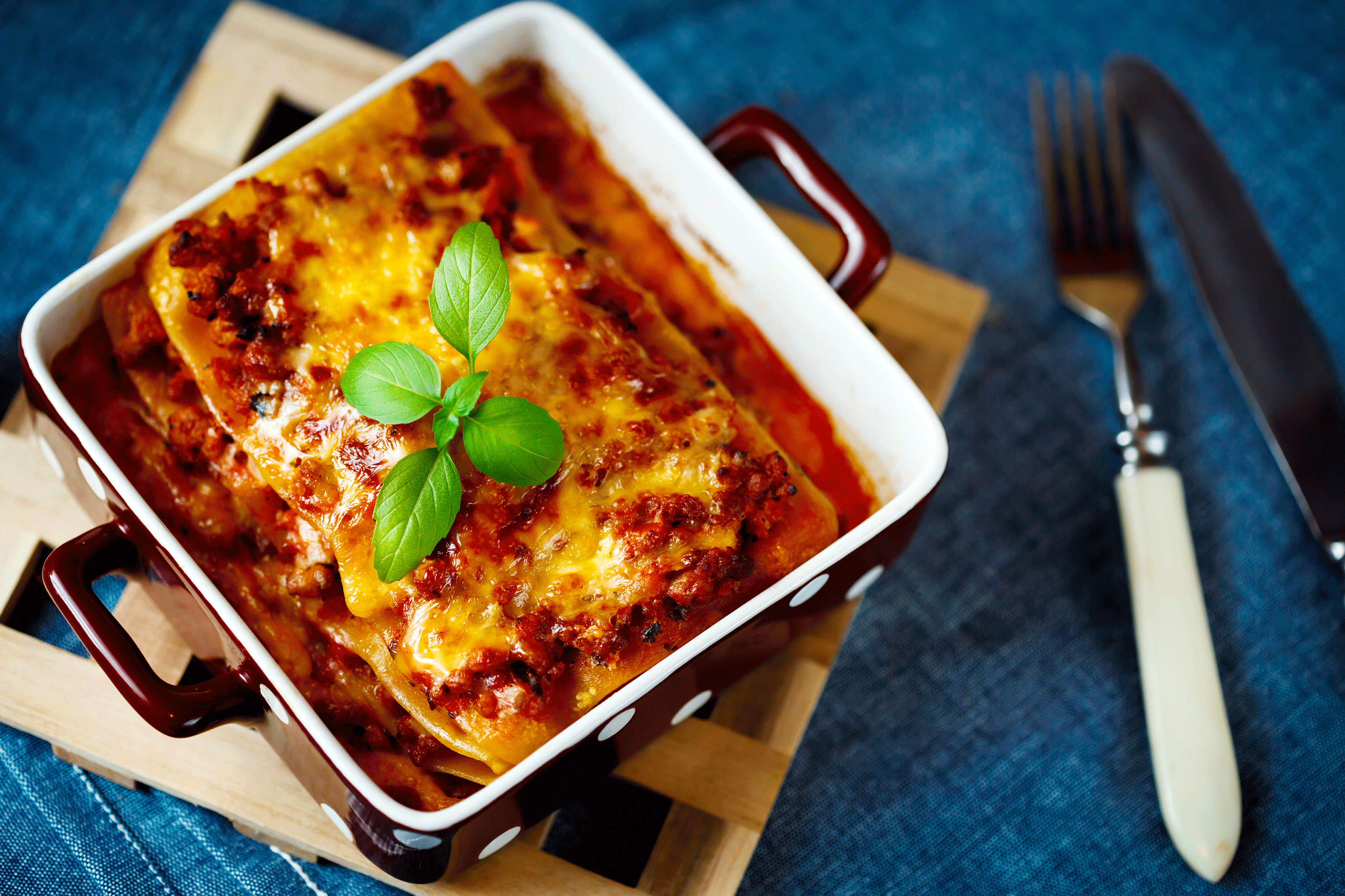 Лазанья ресторан. Лазанья (Lasagna) Италии. Лазанья Аль форно.