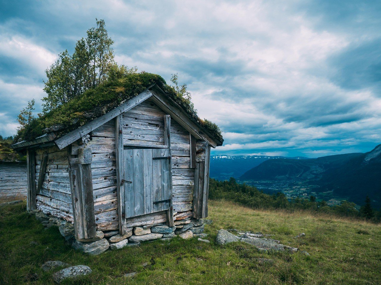 Хижина хибара изба лачуга