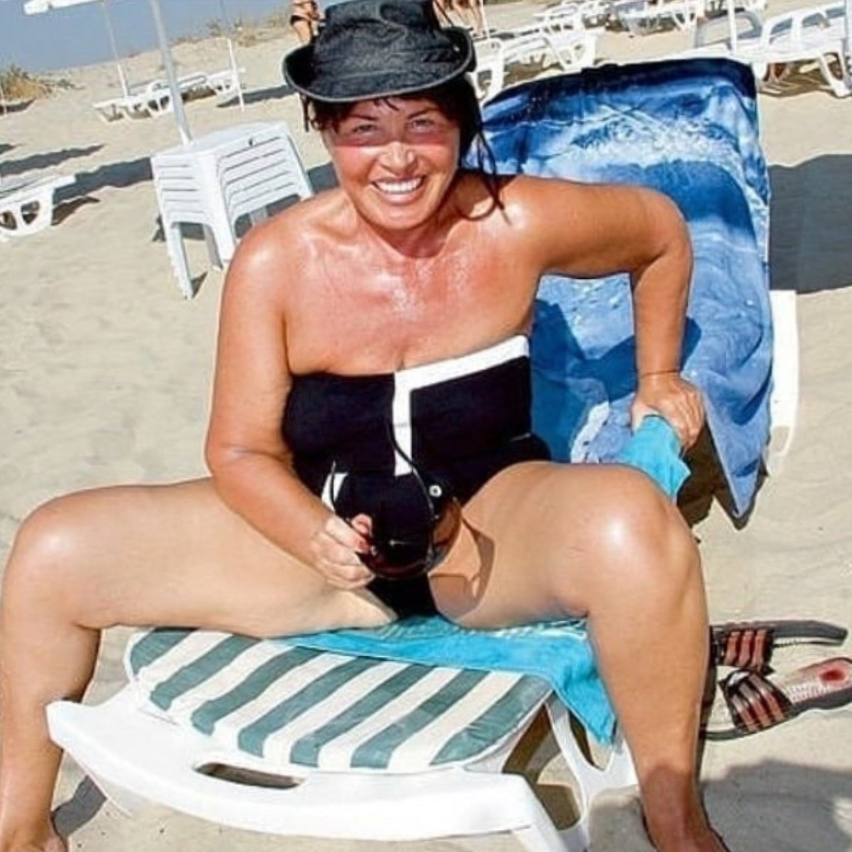 елена степаненко в купальнике на пляже