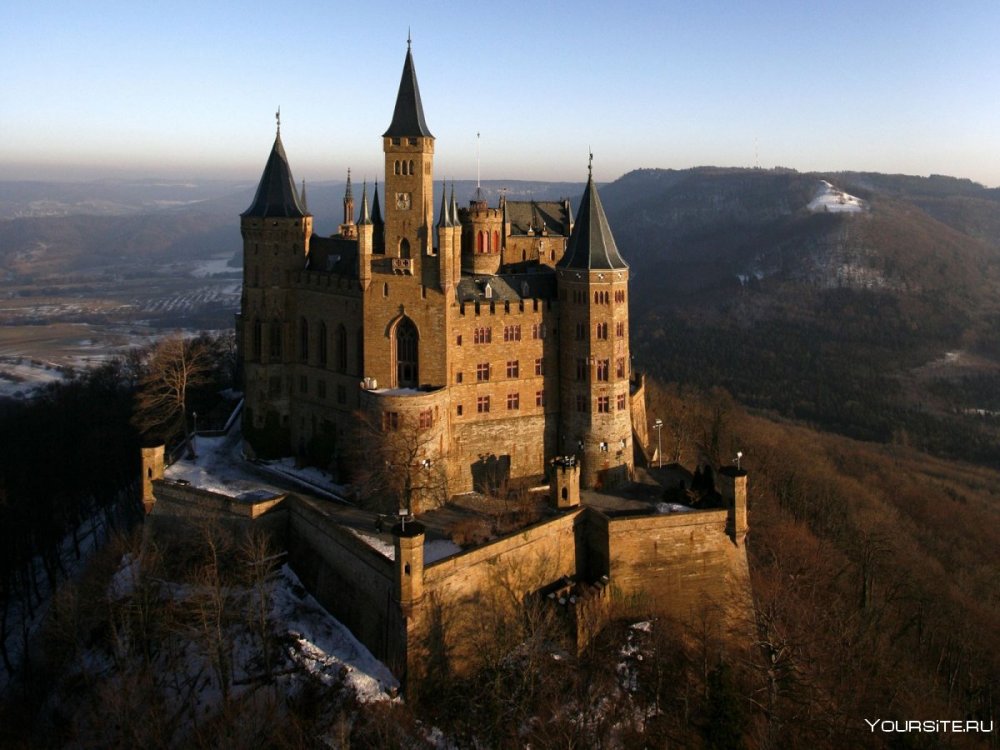 Замок Burg Eltz