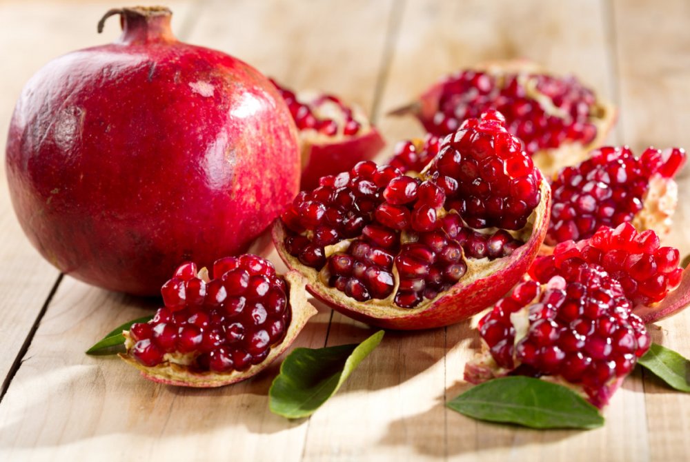 Гранат Pomegranate