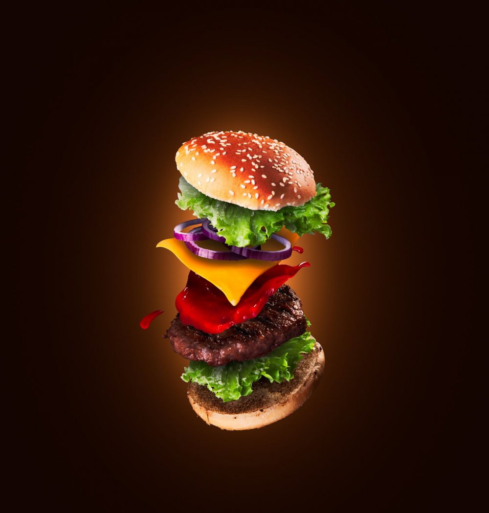 Бургерная гамбургеры. Креативные бургеры. Креативный бургер. Гамбургер реклама. Гамбургер арт.