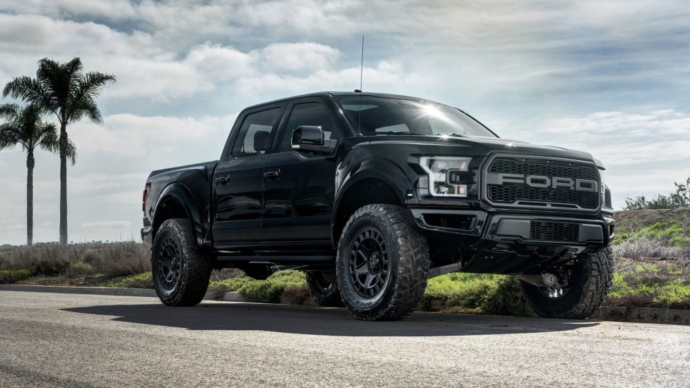 Ford f-150 Raptor джип