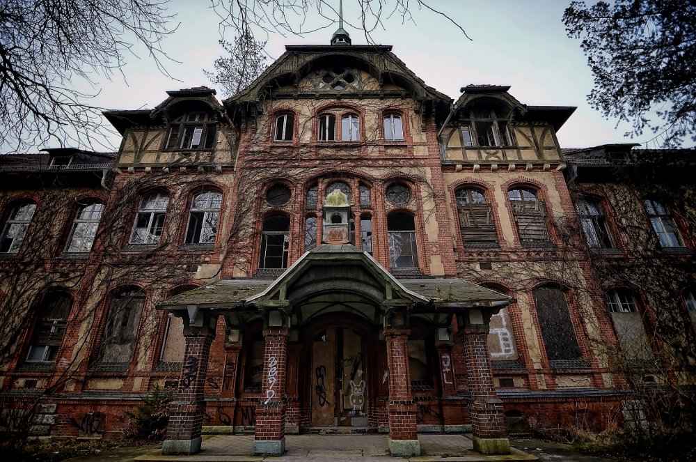 Военный госпиталь Белиц-Хайльштеттен (Beelitz Heilstätten), Берлин