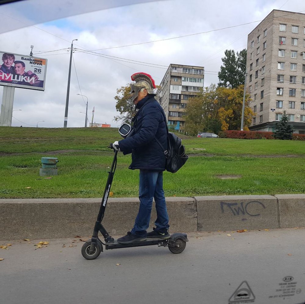 Трюковой самокат бэкфлип