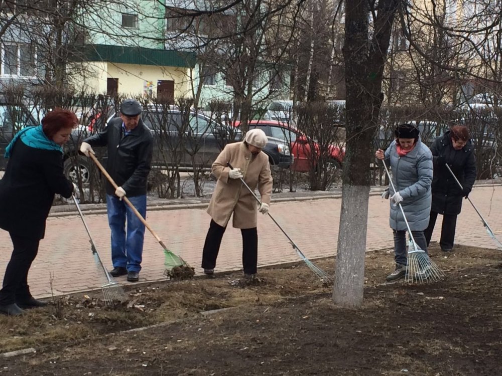 Про субботник прикольные