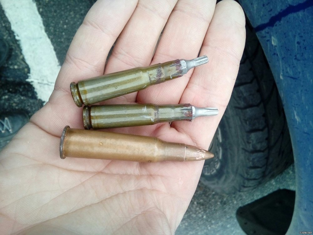 7.62 Калибр на ладони