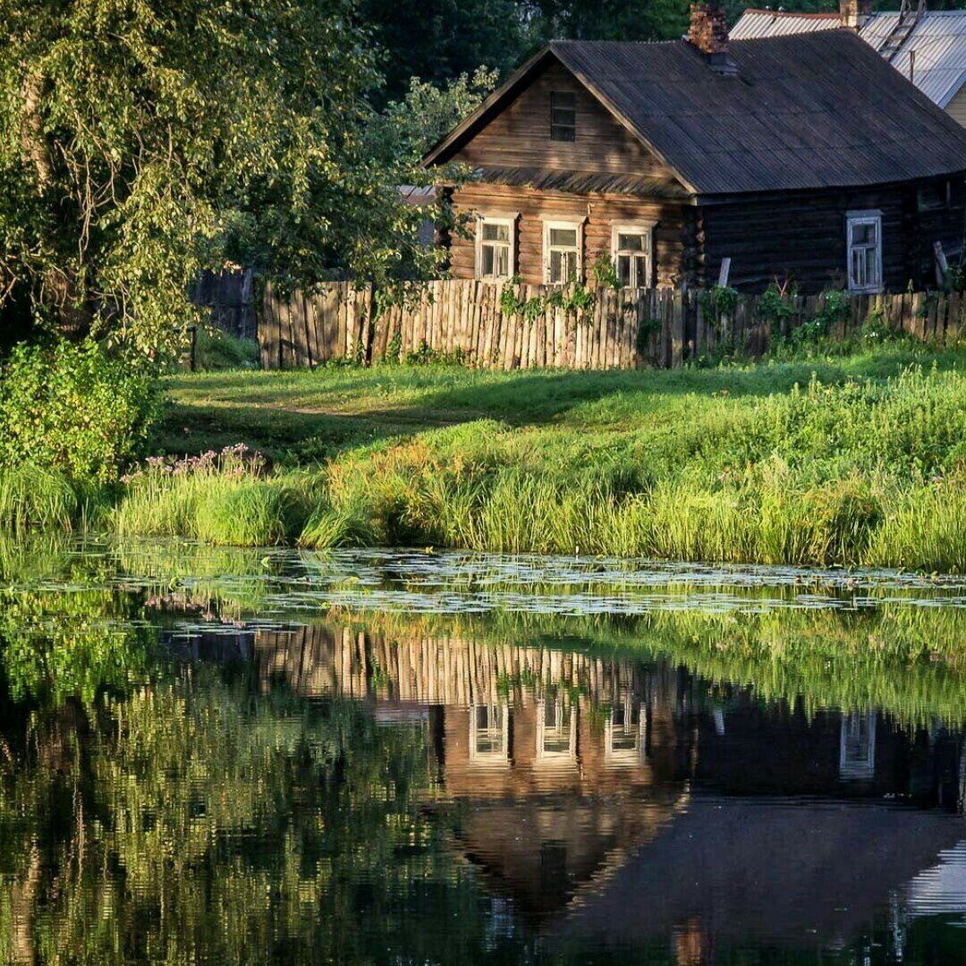 Пейзаж деревня река