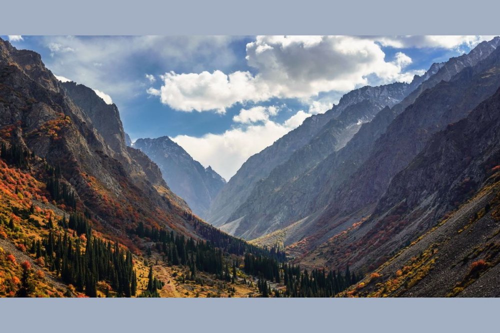 АЛААРЧИНСКОЕ ущелье Киргизия