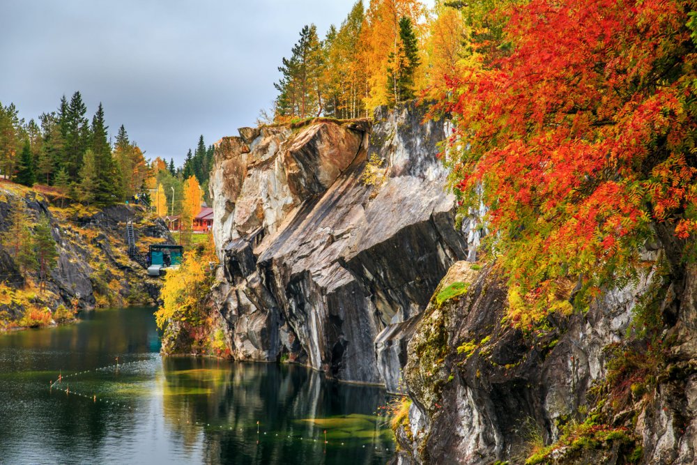 Рускеала Карелия осенью