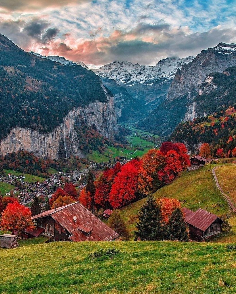 Долина Лаутербруннен (Lauterbrunnen Valley), Швейцария