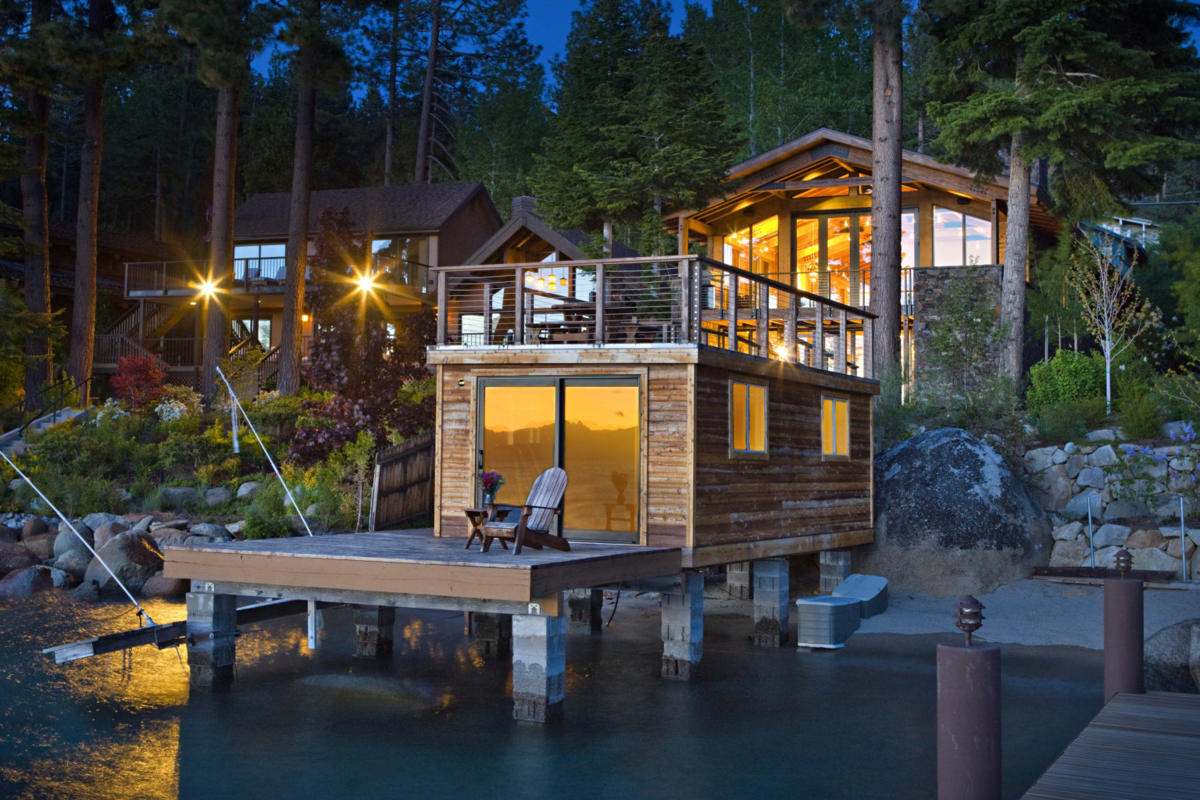 Дома лесу на сутки. Дом Ларри Эллисона. Tahoe Lake House. Тини Хаус на берегу озера. Поместье «Ellison Estate».