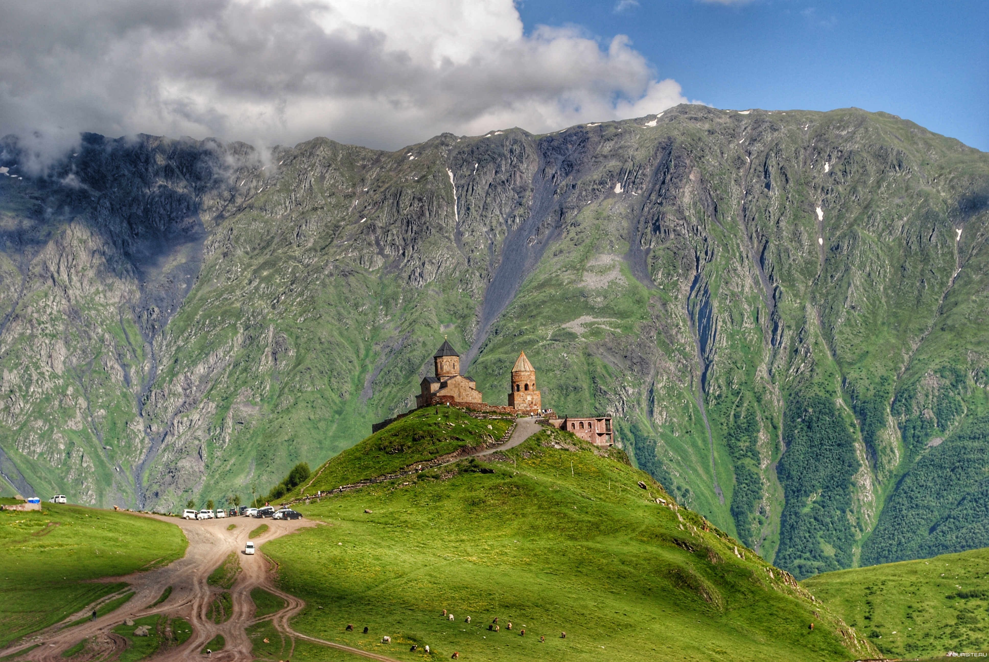 Панорама Казбеги