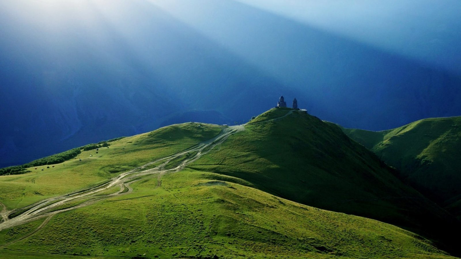 Панорама горы Грузия