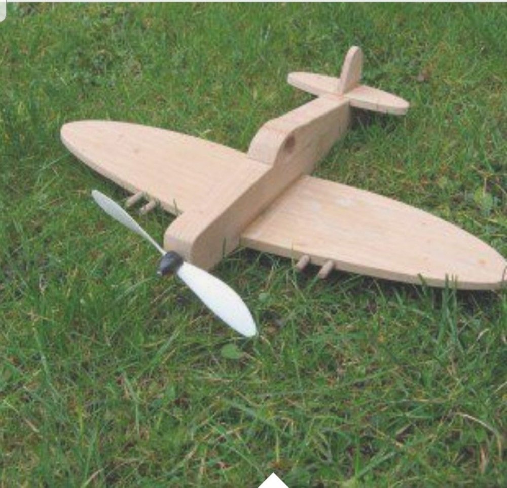 Самодельный деревянный самолет