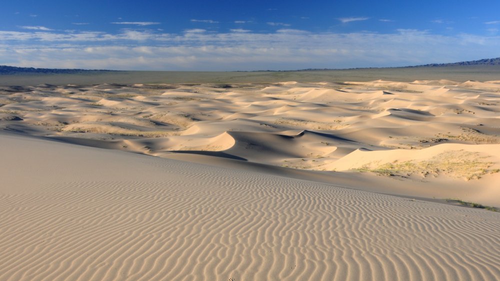 Пески пустыни Гоби
