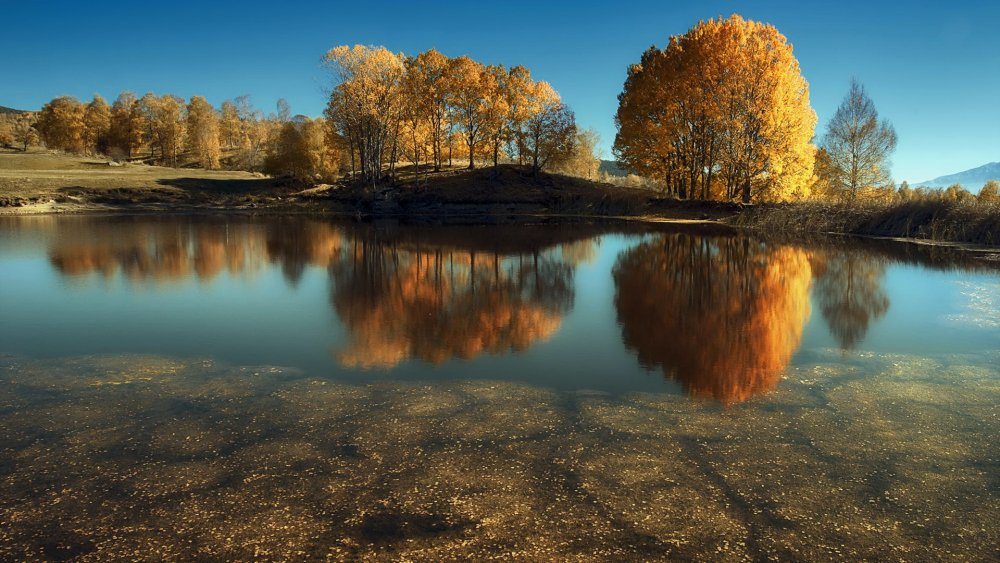 Осень озеро