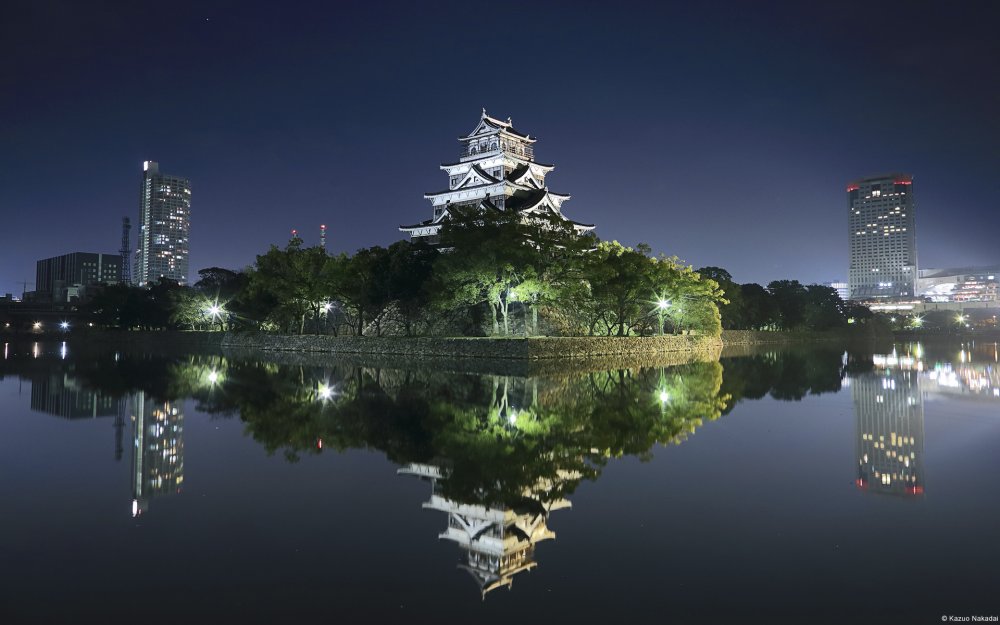 Замок Хиросима Япония