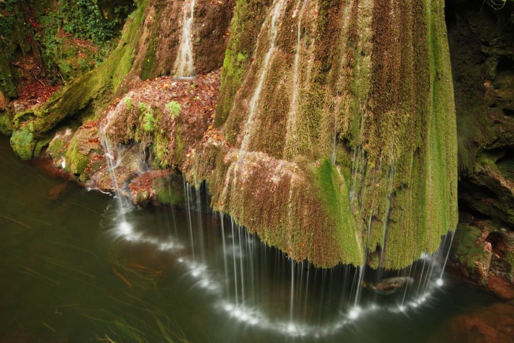 Каскадный водопад Бигар, Румыния