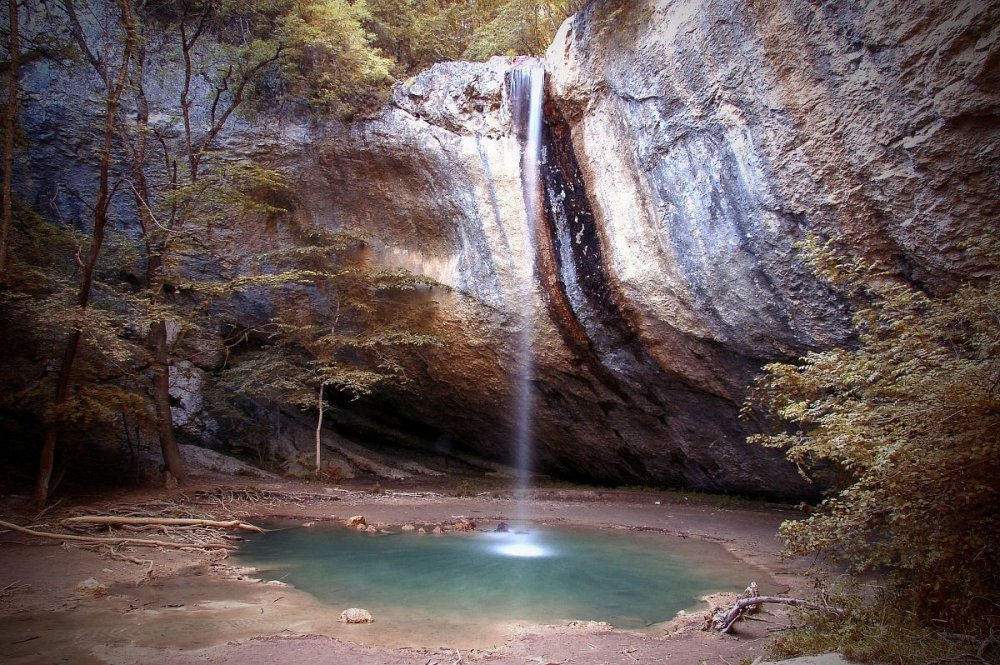 Ускутские водопады в Крыму