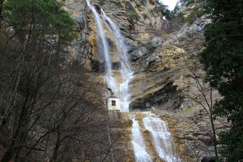 Водопад Джур-Джур в Крыму