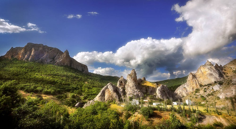 Село Солнечная Долина Судак