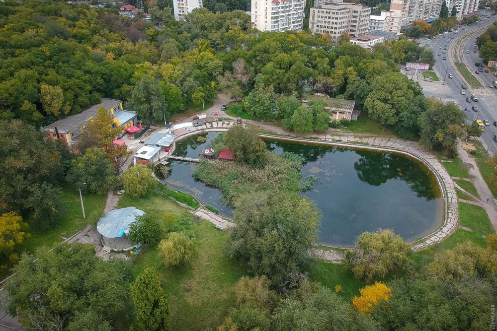 Парк Мосфильмовской пруды