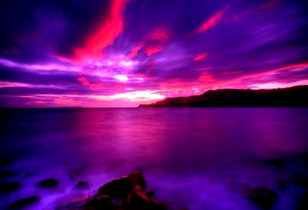 Красно фиолетовый закат