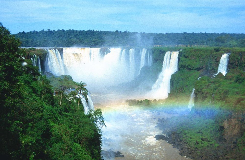 Водопады реки амазонки Игуасу