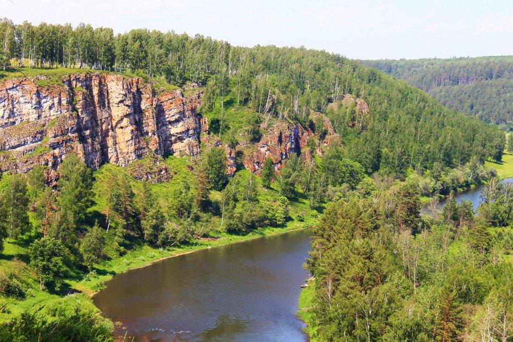 Красные скалы Башкирия