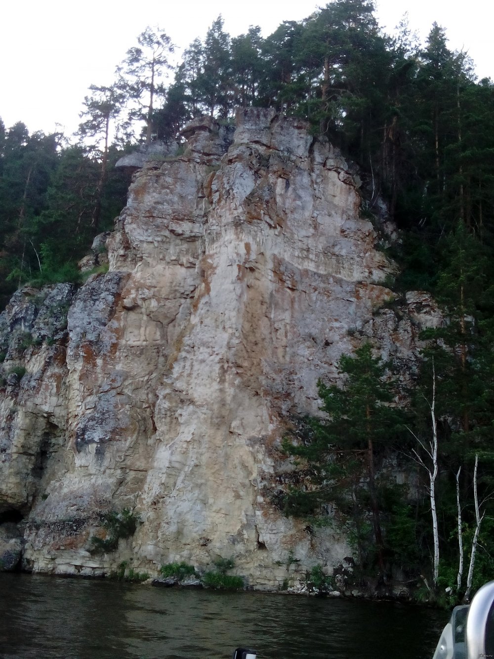 Красные скалы Нуримановский район