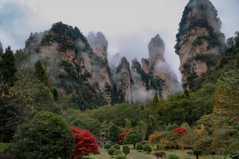 Национальный Лесной парк Жангжиажие (Zhangjiajie), Китай