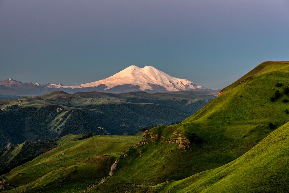 Гора Эльбрус (Кабардино-Балкария, Карачаево-Черкесия)