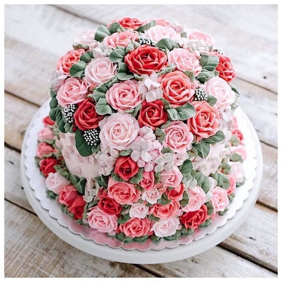 Торт в виде цветов
