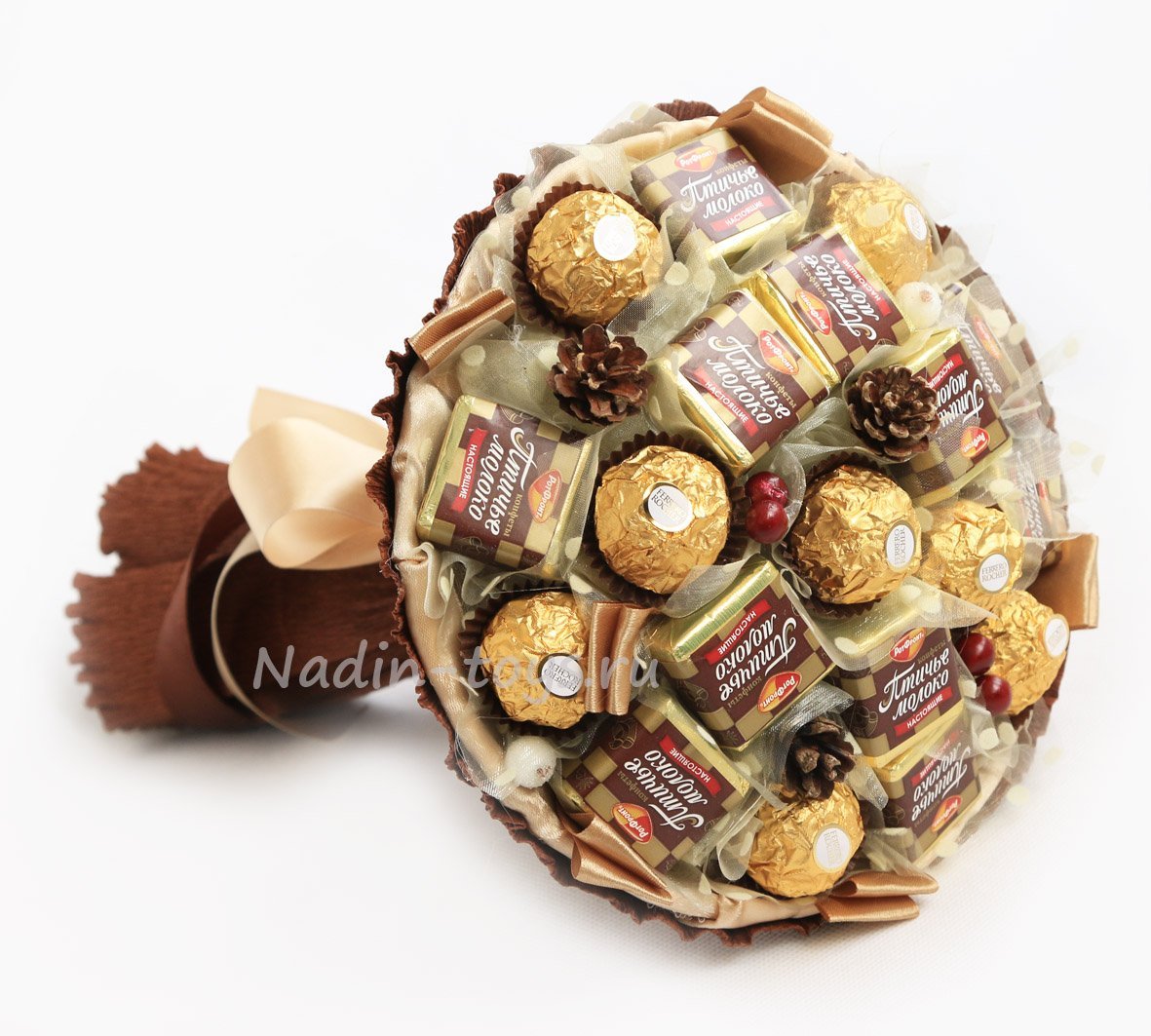 Р‘СѓРєРµС‚ РёР· Ferrero Rocher