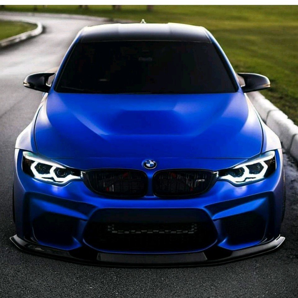 BMW m4 Blue