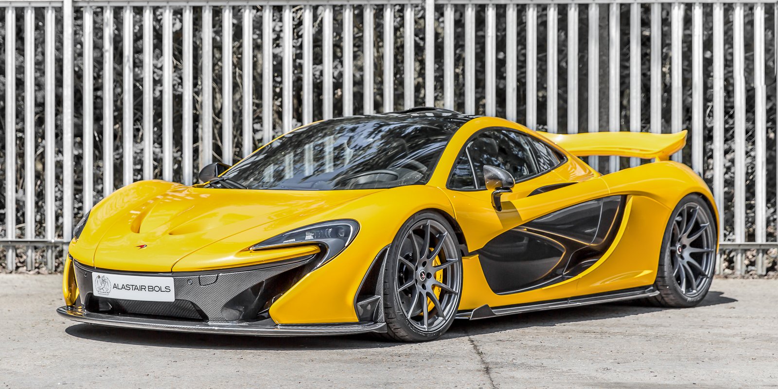 Price of MCLAREN p1