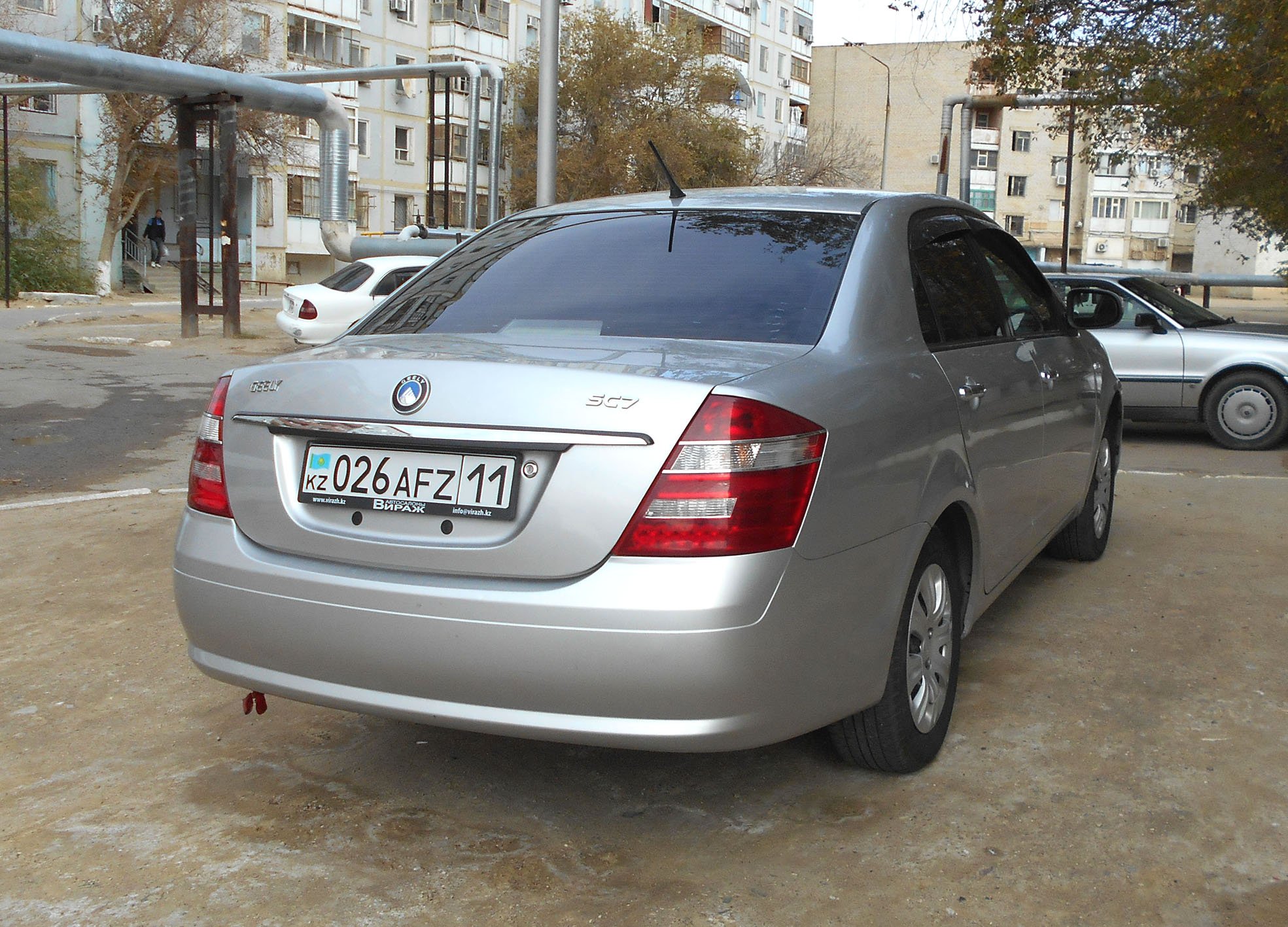 Geely sc7